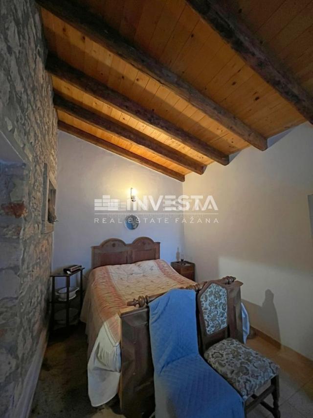 Poreč area, autochthonous Istrian stone house, renovated!