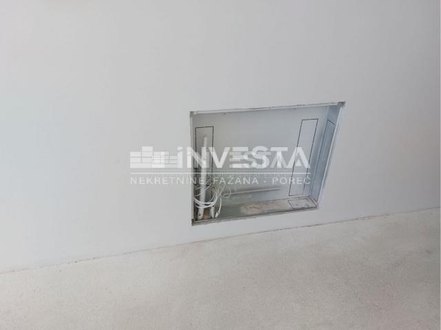 Poreč area, ground floor apartment with pool, 93 m2, new building