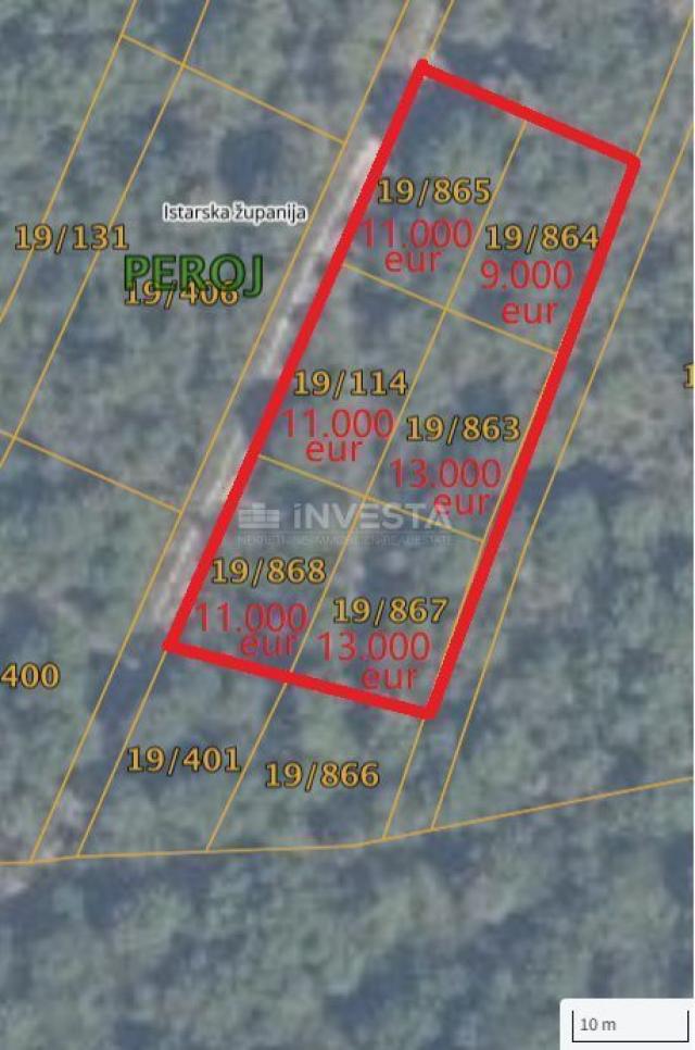 More land in Peroj, 500 m from the sea