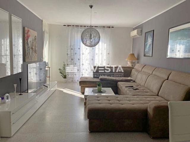 Appartement Šijana, Pula, 77,29m2