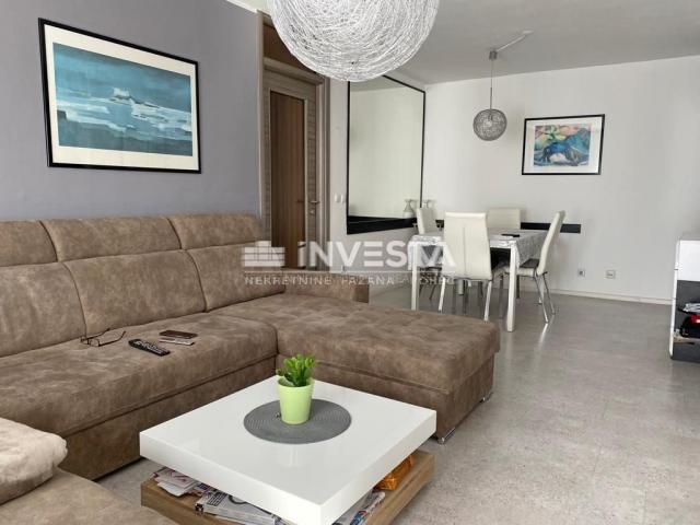 Appartement Šijana, Pula, 77,29m2