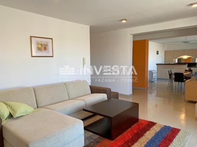 Pula, Pješčana uvala, spacious apartment on the 1st floor, 101 m2, 200 m from the sea