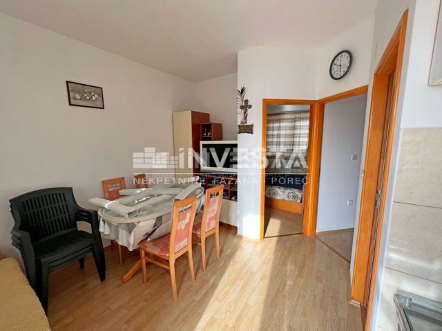 Kroatien, Istrien, Pula, Štinjan, Haus mit 2 Apartments und Garten, 1 km vom Meer entfernt