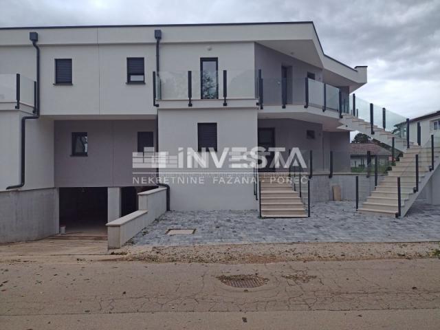 Umag area, ground floor apartment with garden, new building, TOP LOCATION!