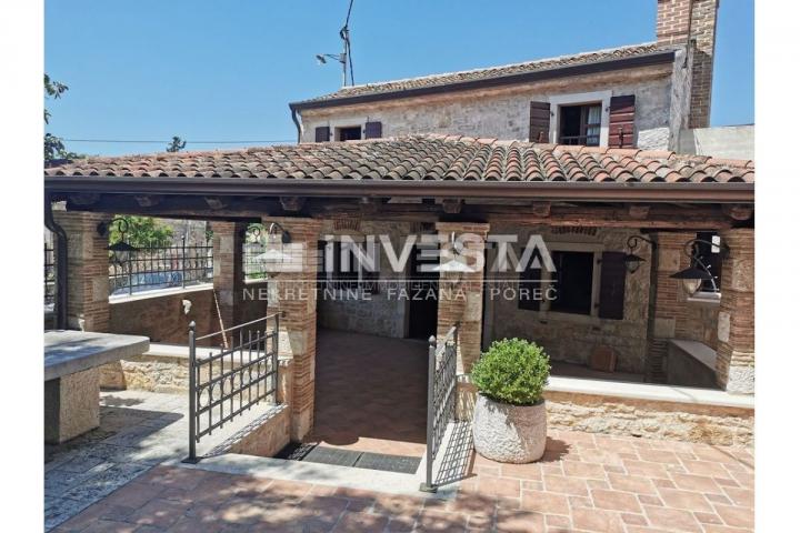 Vrsar area, beautiful stone house with a spacious terrace, 130 m2