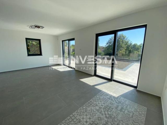 Surroundings of Svetvinčent, beautiful villa with pool, 4 bedrooms, newly built