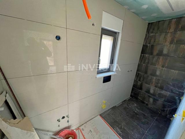 Surroundings of Labina, newly built modern one-story house, 137 m2, 3 bedrooms