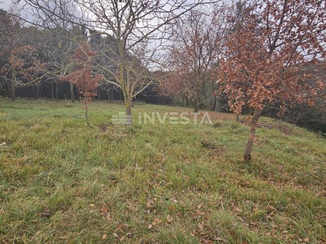 Pula, Veli vrh, building plot in an excellent location, 2580 m2