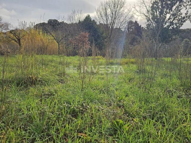 Pula, Veli vrh, building plot in an excellent location, 2580 m2