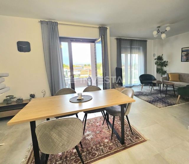 Appartement Premantura, Medulin, 77m2