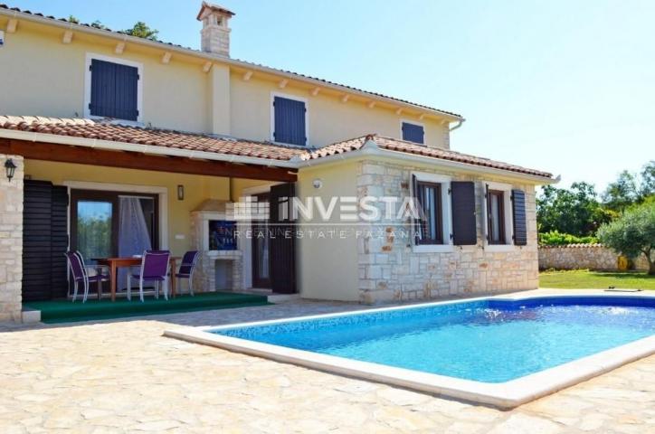 Medulin, Holiday house with swimming pool, 230 m2