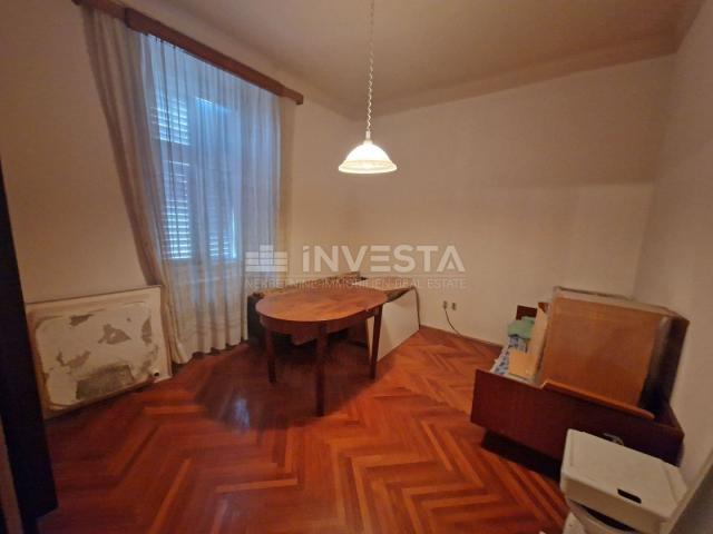 Appartement Centar, Pula, 90m2