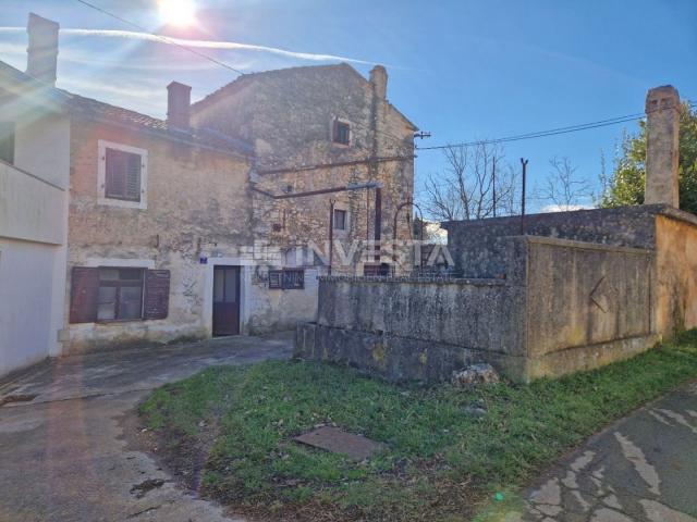 Surroundings of Barbana, Istrian stone house in a row for adaptation