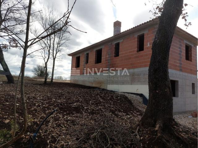 Istria, detached house under construction with 3 bedrooms and a tavern, 220 m2