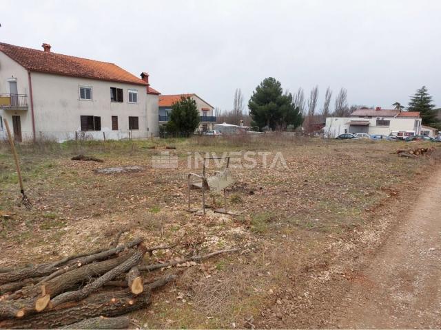 Poreč surroundings, land first row to urbanization in an excellent location