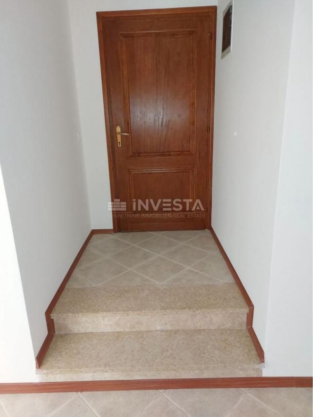 Poreč, two-room apartment on the ground floor, 61+28 m2, top location, OPPORTUNITY!