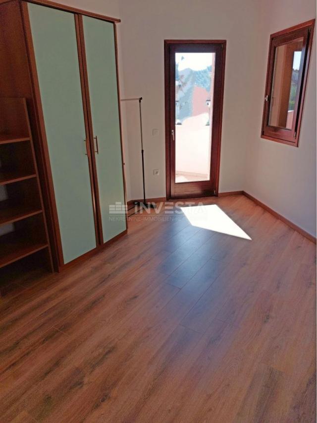 Poreč, two-room apartment on the ground floor, 61+28 m2, top location, OPPORTUNITY!