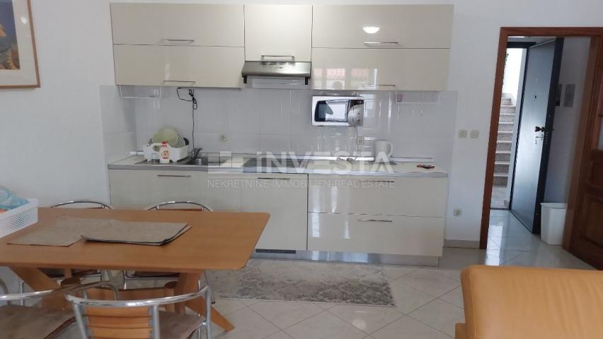 Flat in Karigador, 80 m² Near the Sea