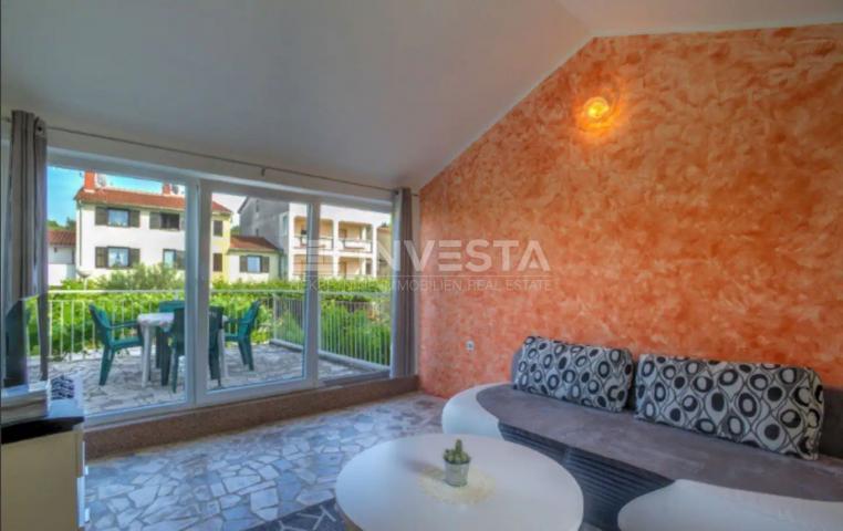 Pula, quality family house 220m2 with a pool