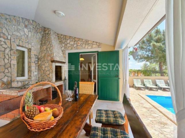 Fažana surroundings - Exceptional villa with heated pool