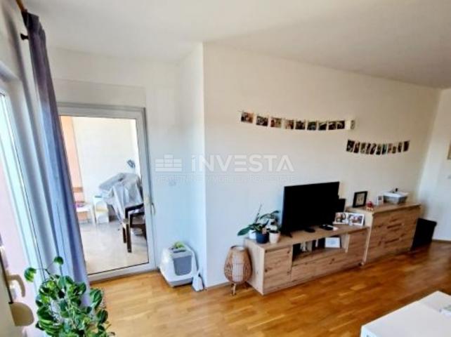 Kroatien, Istrien, Pula, Monte Magno, geräumige Wohnung 123m2 mit 2 Stellplätzen