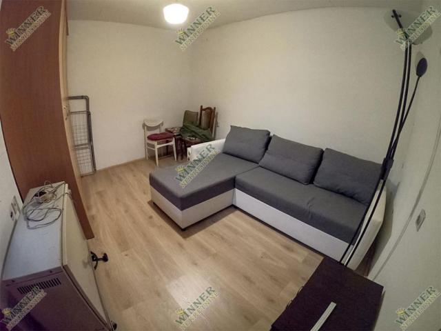 Izdavanje Stan Zemun Ugrinovacka, Sava Kovacevic, 50m2 2. 0 ID#1341