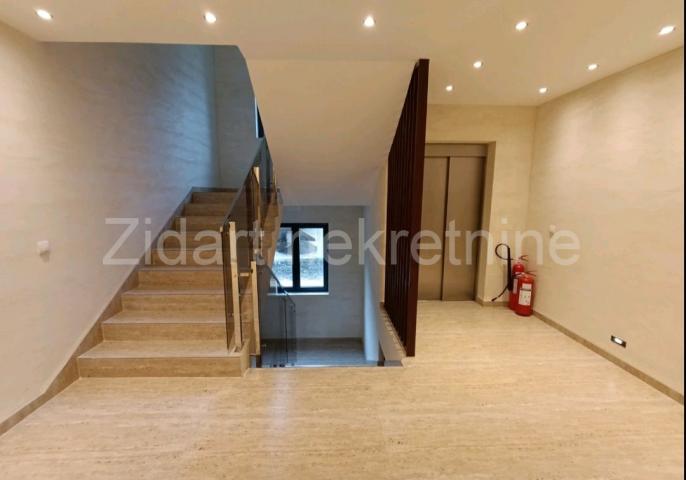 Centar, Vila Blu, Lux 37m2, Preporuka