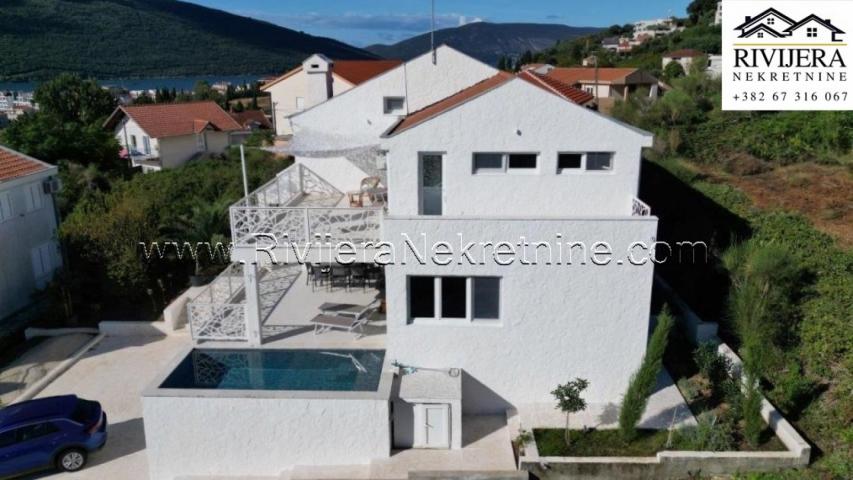 For sale luxury modern villa with Pool in Djenovici Herceg Novi