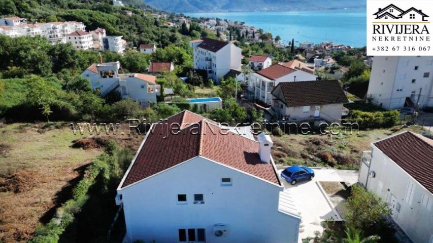 For sale luxury modern villa with Pool in Djenovici Herceg Novi