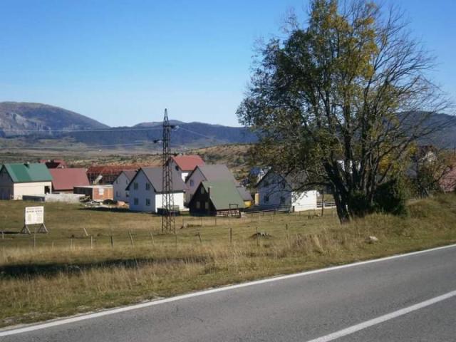 Urbanized Plot for Sale, 1370 m2, Žabljak