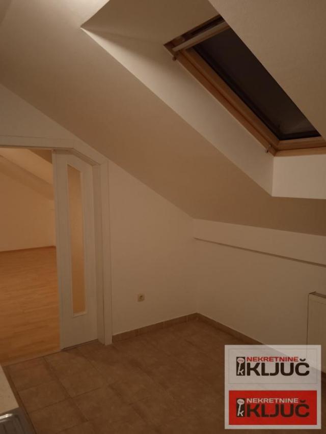 KOD POZOIRIŠTA, 108m2, Četvorosoban-Duplex