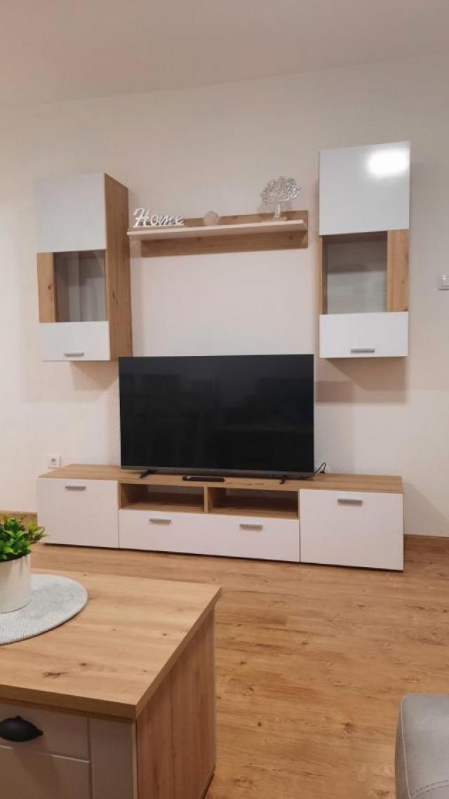 Renoviran stan na Novom naselju