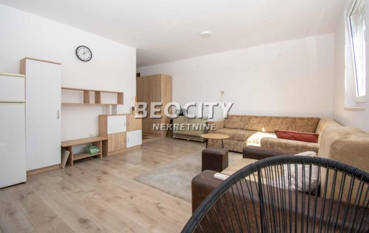 Rakovica, Kneževac, Mome Stanojlovića, 1. 0, 33m2, 54900EUR