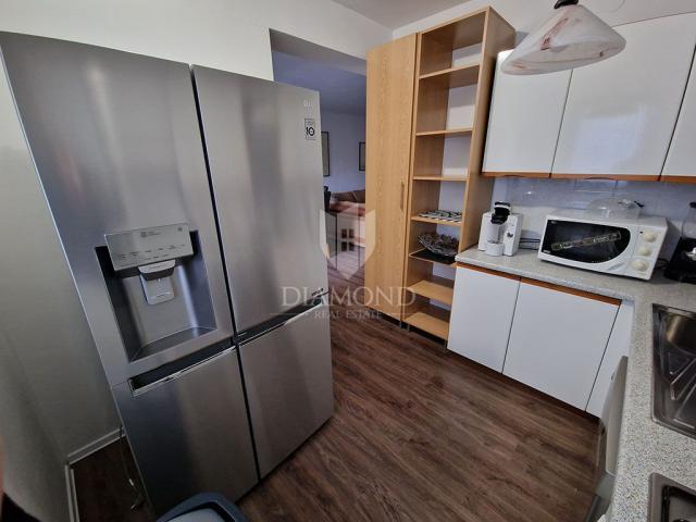 Apartment  Pula, 83m2