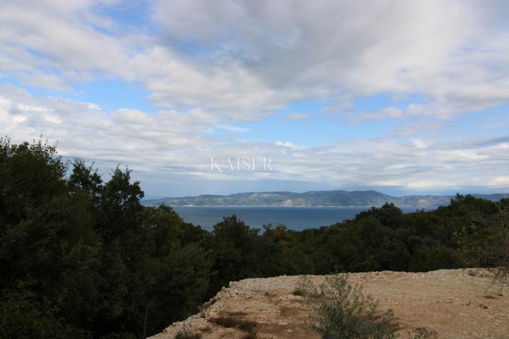 Rabac - Grundstück mit beeindruckender Aussicht, 1.015 m2