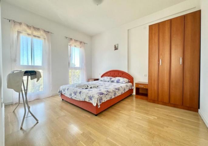 Two bedroom apartment 65m2 in Rafailovici