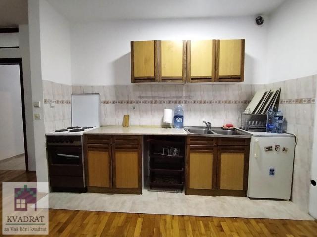 Dvoiposoban stan 63 m², I sprat, Obrenovac - 350€