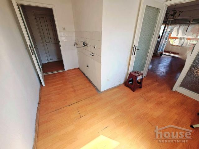 Stan SREMSKI KARLOVCI, DUDARA, kv: 40, € 62500, ID: 1062311