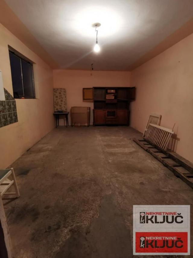 ADICE, Kuća 106m2 na placu 773m2