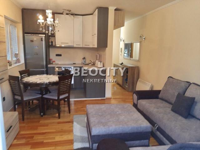 Rakovica, Centar,  Marička, 2. 0, 44m2, 97000EUR