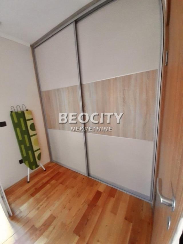 Rakovica, Centar,  Marička, 2. 0, 44m2, 97000EUR