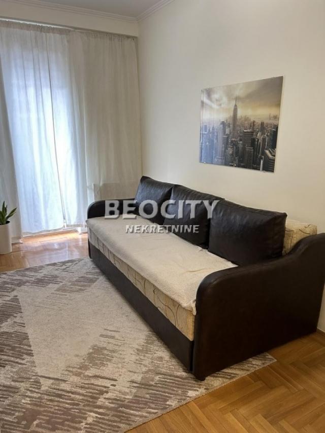 Novi Sad, Centar, Laze Kostića, 1. 5, 37m2, 450EUR