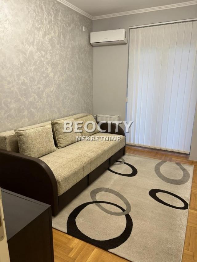 Novi Sad, Centar, Laze Kostića, 1. 5, 37m2, 450EUR