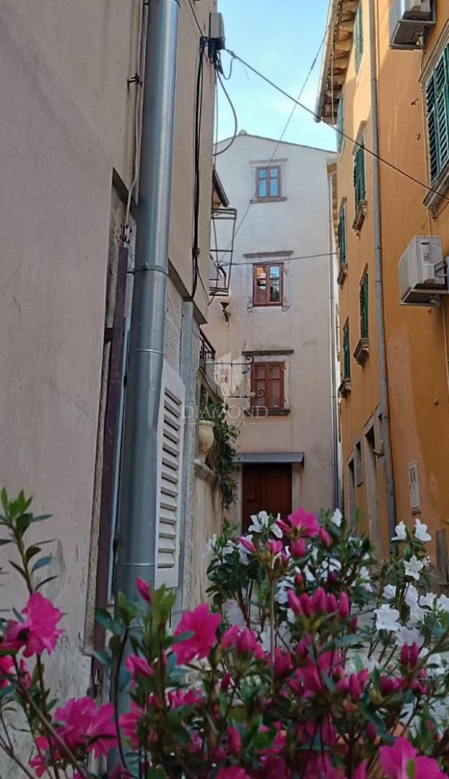 Labin, kuća u starogradskoj jezgri 