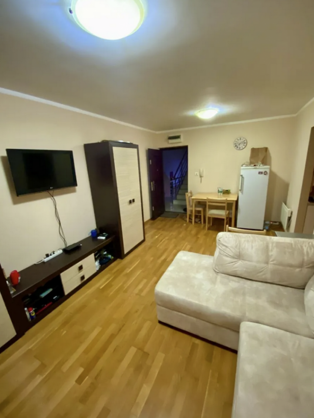 One-Bedroom Apartment for Rent 42 m2, Herceg Novi, Bijela, 50m from the Sea