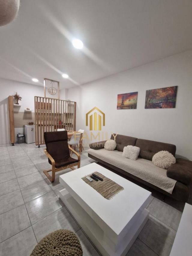 Salajka, 1. 5sobni, 41m2, 500e