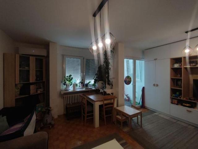 cara lazara, 60m2, komplet renoviran