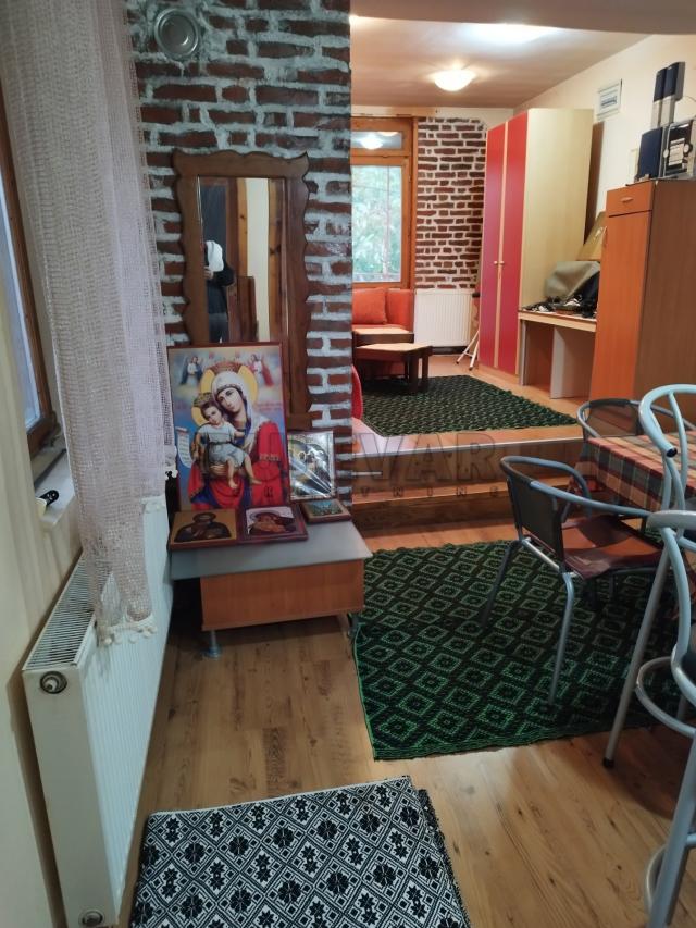 Izdaje se etno apartman u Gornjoj Toponici, 35m2!