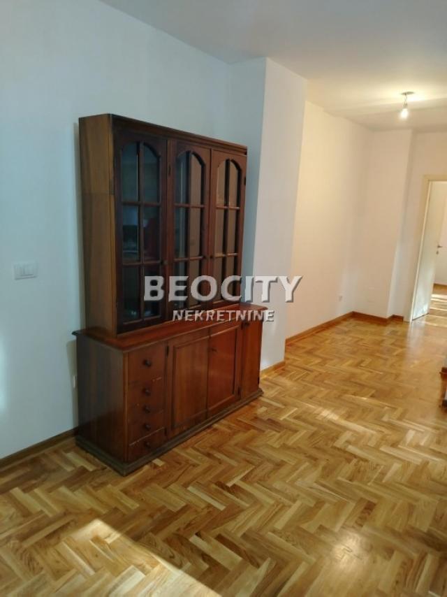 Rakovica, Labudovo brdo,  Serdara Janka Vukotića, 1. 0, 44m2, 89900EUR