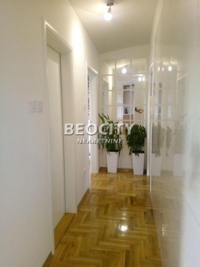 Novi Sad, Futoška, , 4. 5, 110m2, 195000EUR